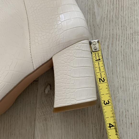 Steve Madden Nadalie Booties crocs textured pointy toe heels classic zipper - Picture 4 of 13